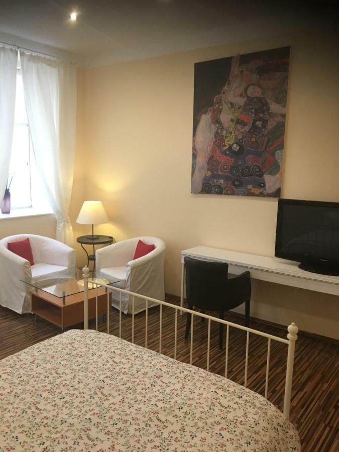 St Martin Apartment Vienna Exterior photo
